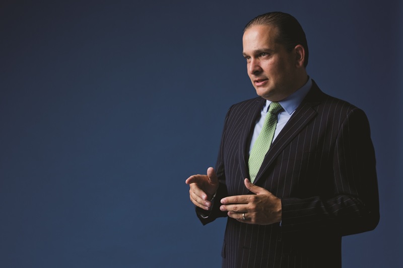 Challenges Facing Technology Adoption in Facilities Management: Whitepaper 